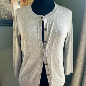 Halogen Lightweight Classic Gray Women's Button Up Cardigan Sweater Sz Medium
